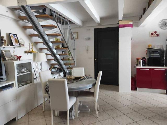Appartamento in vendita a Montescudo-Monte Colombo, Trarivi