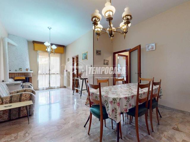 Appartamento in vendita a Montese, Reggio Emilia