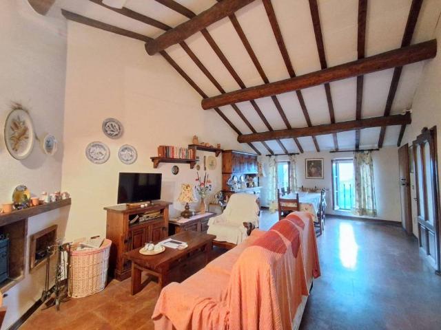 Appartamento in vendita a Montesegale, Lombardia