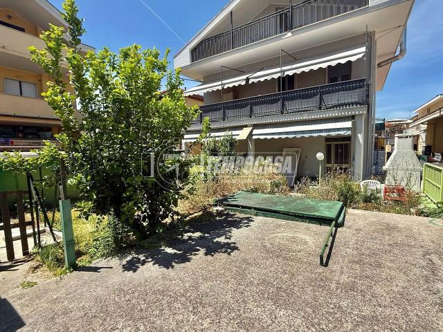 Appartamento in vendita a Villa Canonico, Montesilvano
