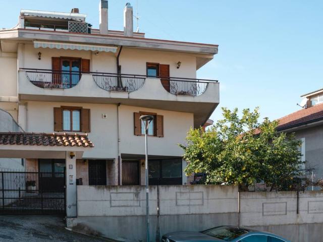 Appartamento in vendita a Montesilvano, Abruzzo