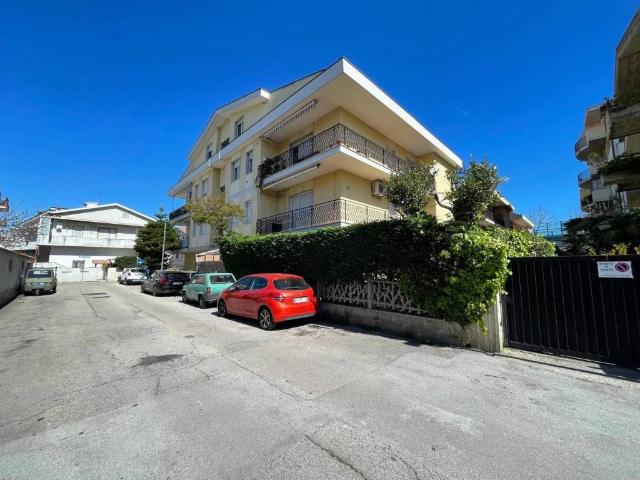Appartamento in vendita a Villa Canonico, Montesilvano