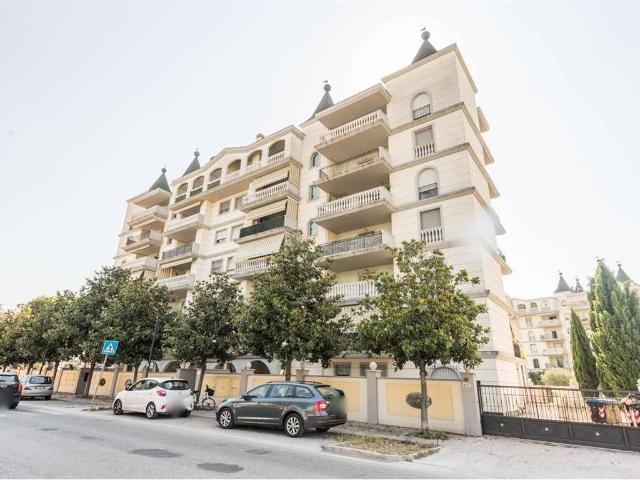 Appartamento in vendita a Montesilvano, Abruzzo