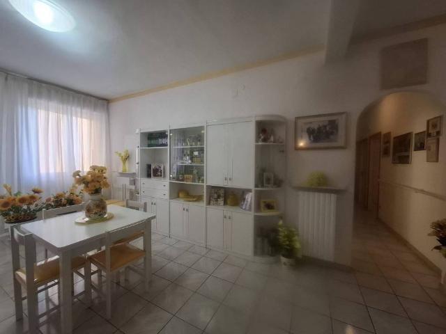 Appartamento in vendita a Montesilvano, Abruzzo