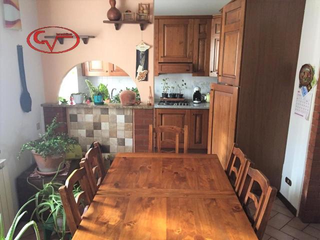 Appartamento in vendita a Montevarchi, Toscana