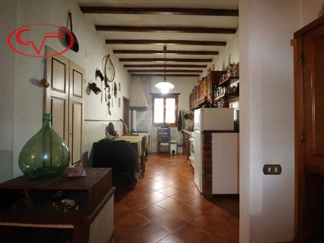 Appartamento in vendita a Montevarchi, Toscana