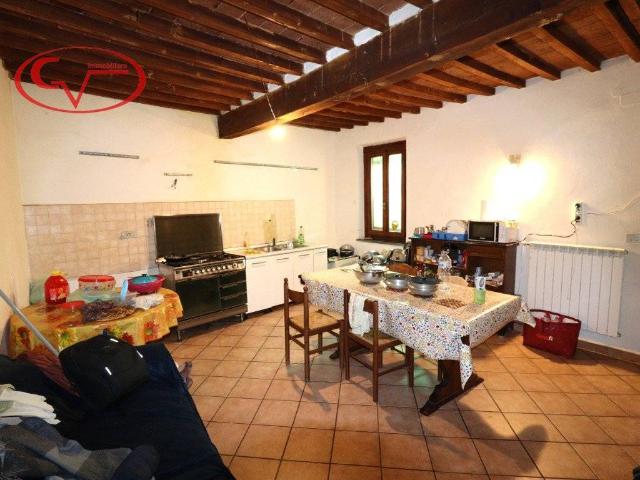 Appartamento in vendita a Montevarchi, Toscana