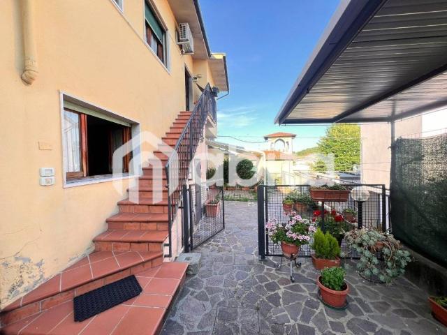 Appartamento in vendita a Pestello, Montevarchi