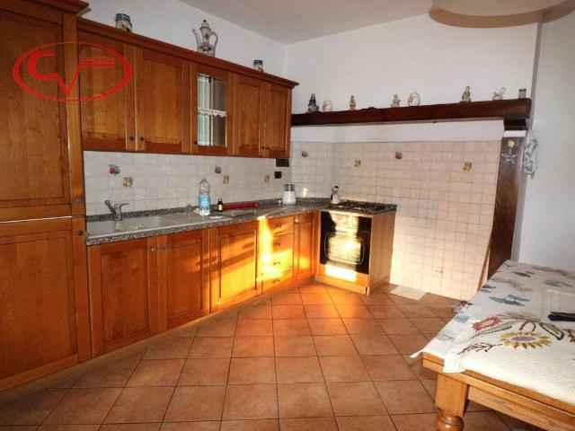 Appartamento in vendita a Montevarchi, Toscana