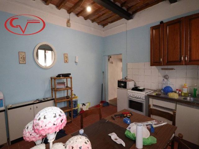 Appartamento in vendita a Montevarchi, Toscana