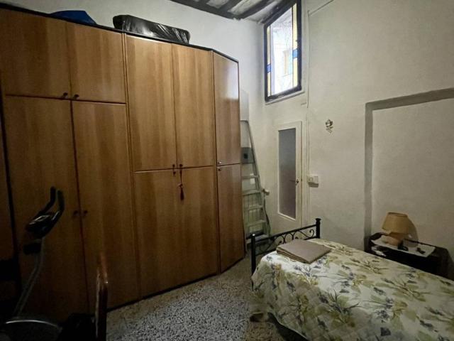 Appartamento in vendita a Montevarchi, Toscana