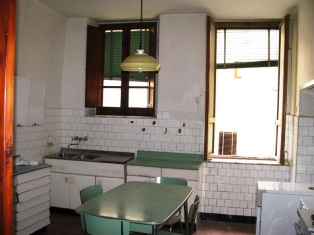 Appartamento in vendita a Montevarchi, Toscana