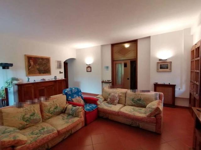 Appartamento in vendita a Montevarchi, Toscana