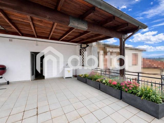 Appartamento in vendita a Giglio, Montevarchi