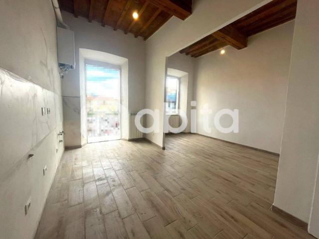 Appartamento in vendita a Montevarchi, Toscana