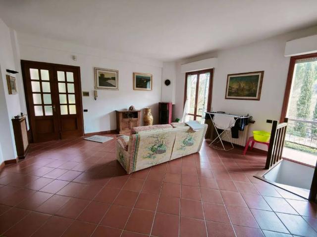 Appartamento in vendita a Levanella, Montevarchi