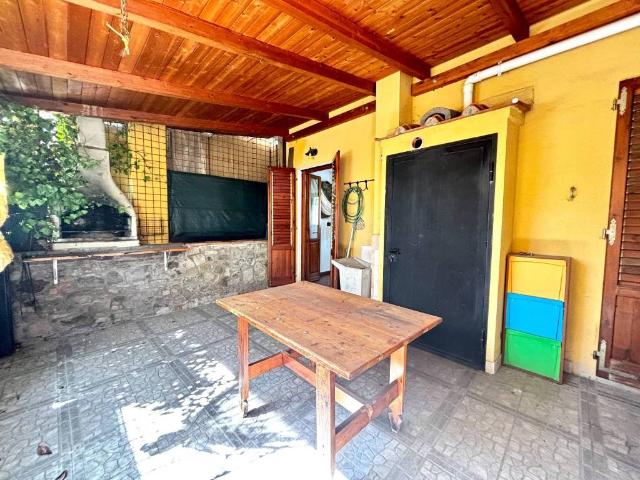Appartamento in vendita a Levane alta, Montevarchi