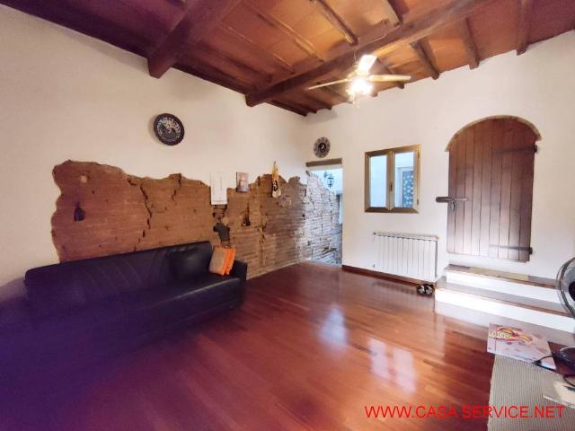 Appartamento in vendita a Montevarchi, Toscana