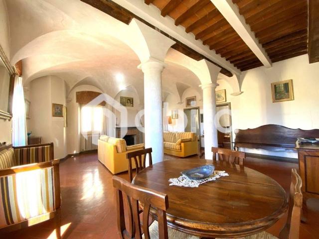 Appartamento in vendita a Montevarchi, Toscana