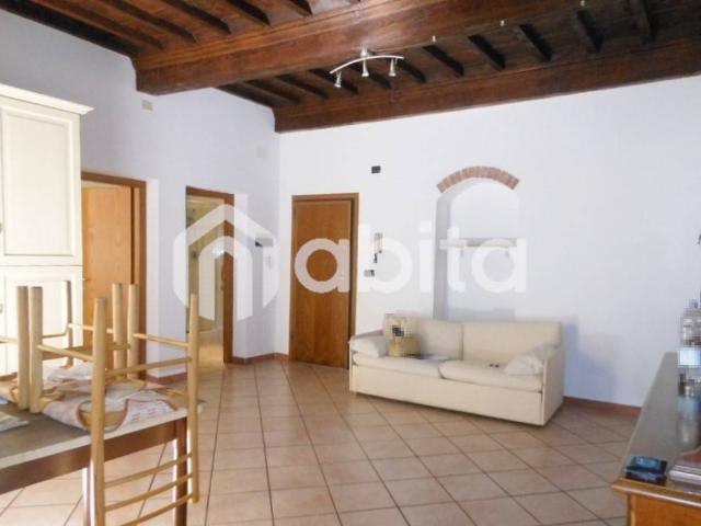 Appartamento in vendita a Montevarchi, Toscana