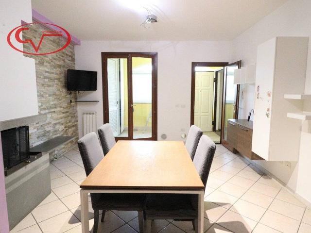 Appartamento in vendita a Bucine, Toscana