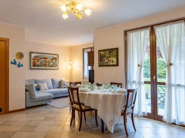 Appartamento in vendita a Quattro Strade, Montevecchia