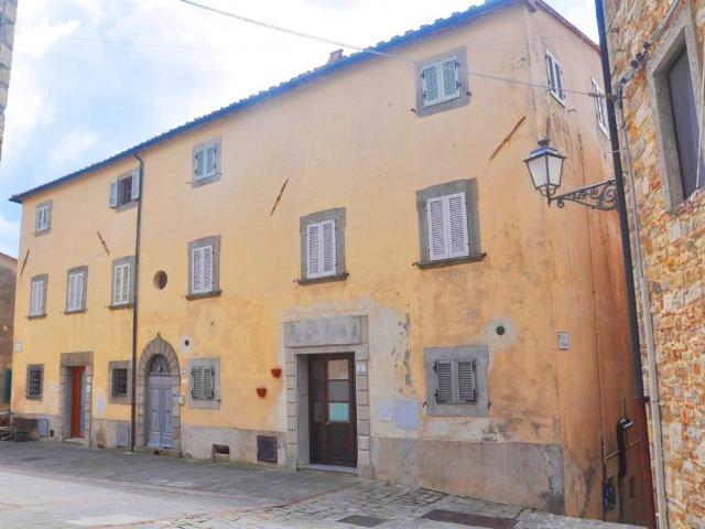 Appartamento in vendita a Monteverdi Marittimo, Toscana