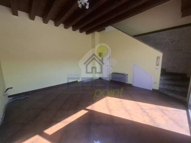 Appartamento in vendita a Monticelli D'ongina, Reggio Emilia