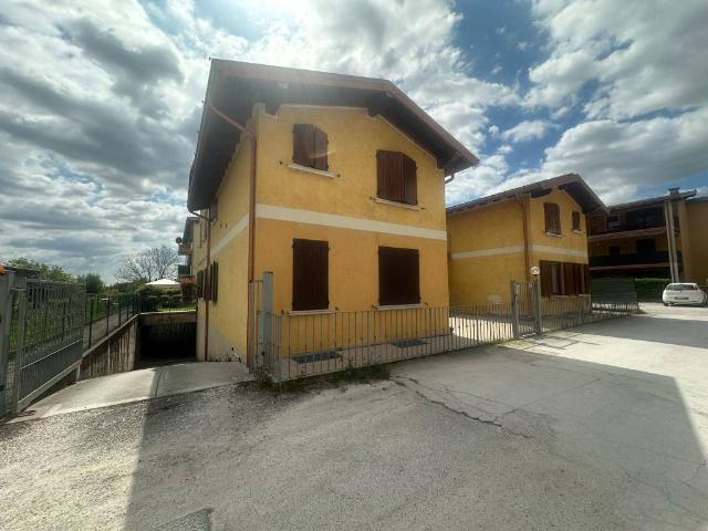 Appartamento in vendita a Montichiari, Lombardia