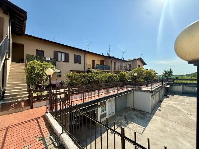 Appartamento in vendita a Montichiari, Lombardia