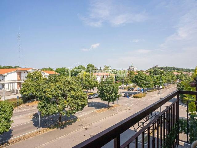 Appartamento in vendita a Montichiari, Lombardia