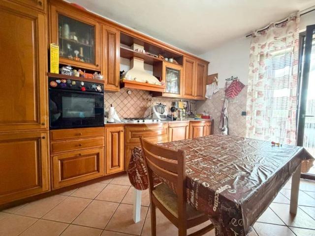 Appartamento in vendita a Montichiari, Lombardia