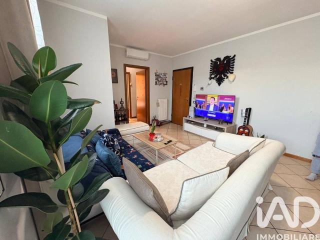 Appartamento in vendita a Montichiari, Lombardia