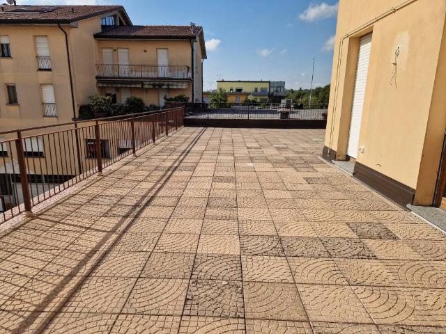 Appartamento in vendita a Montichiari, Brescia