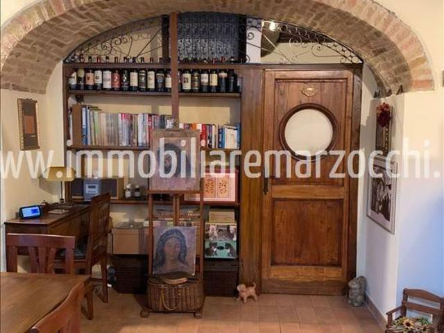 Appartamento in vendita a Monticiano, Toscana