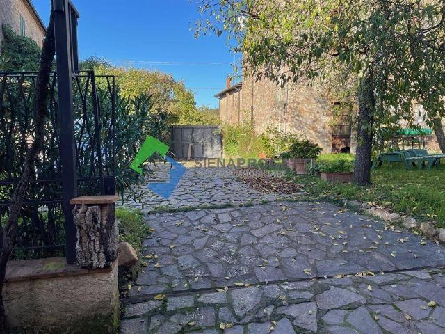 Appartamento in vendita a Monticiano, Toscana