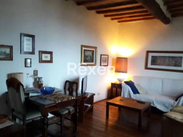 Appartamento in vendita a Monticiano, Toscana