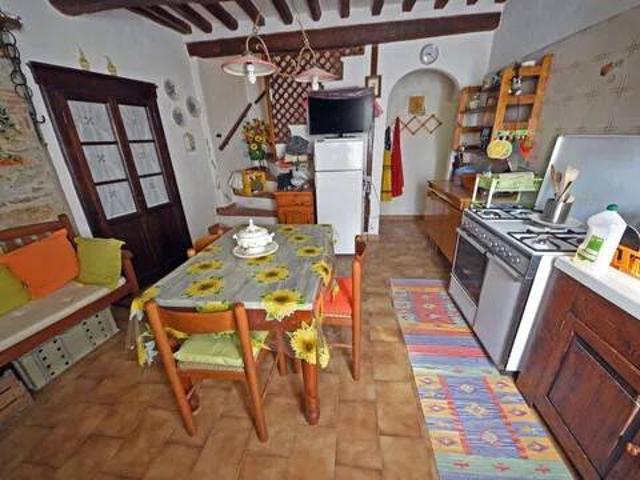 Appartamento in vendita a Montieri, Toscana