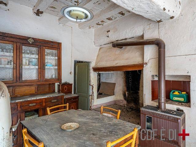 Appartamento in vendita a Montieri, Toscana