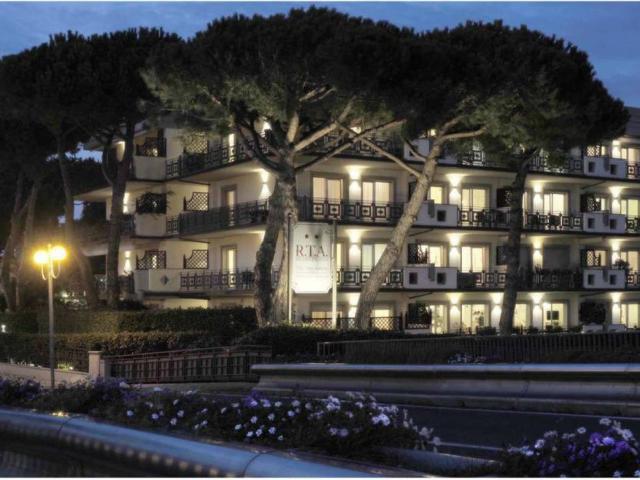 Appartamento in vendita a Montignoso, Toscana