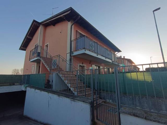 Appartamento in vendita a Montodine, Cremona