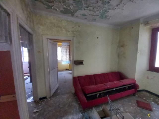 Appartamento in vendita a Montoggio, Liguria