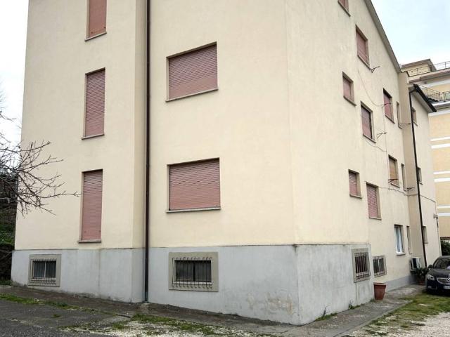 Appartamento in vendita a Montopoli Di Sabina, Lazio