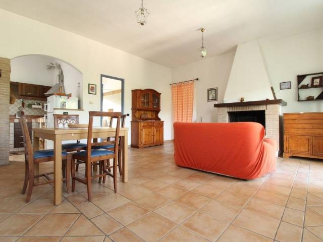 Appartamento in vendita a Montopoli Di Sabina, Lazio