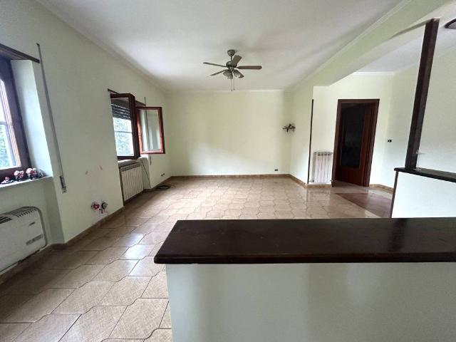 Appartamento in vendita a Montopoli Di Sabina, Lazio