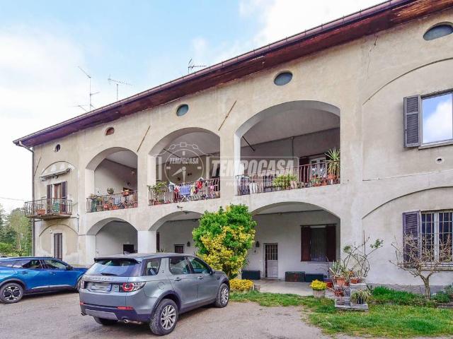 Appartamento in vendita a Montorfano, Lombardia