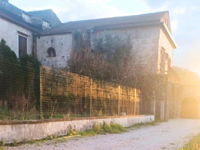 Appartamento in vendita a Montoro, Campania