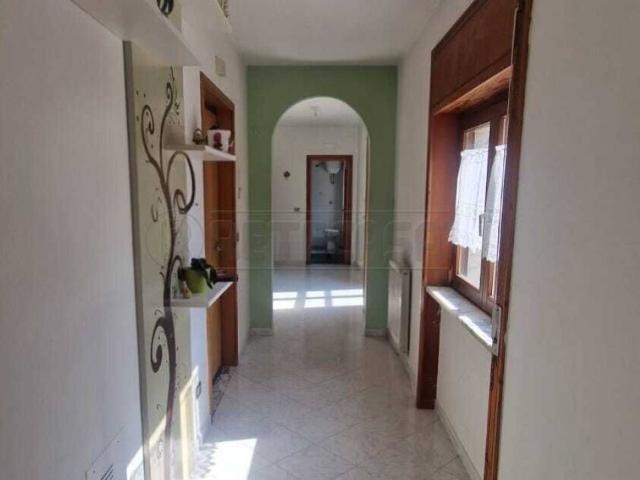 Appartamento in vendita a Montoro, Campania