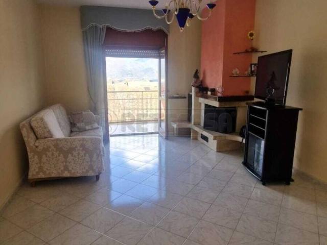 Appartamento in vendita a Montoro, Campania