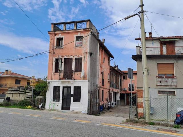 Appartamento in vendita a Montorso Vicentino, Veneto